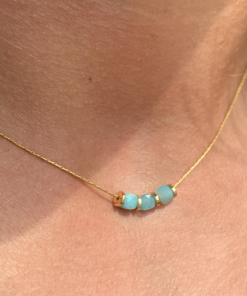 Collier perles pierres et acier doré Chrysoprase