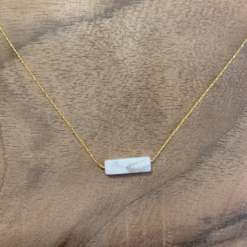 Collier pierre rectangle howlite