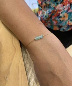 Bracelets avec attache